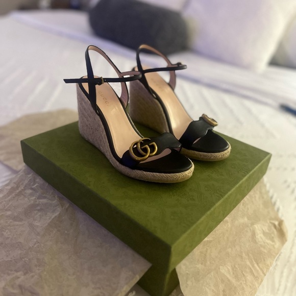 Gucci Platforms - Picture 4 of 8